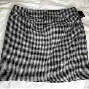 Houndstooth Mini Skirt